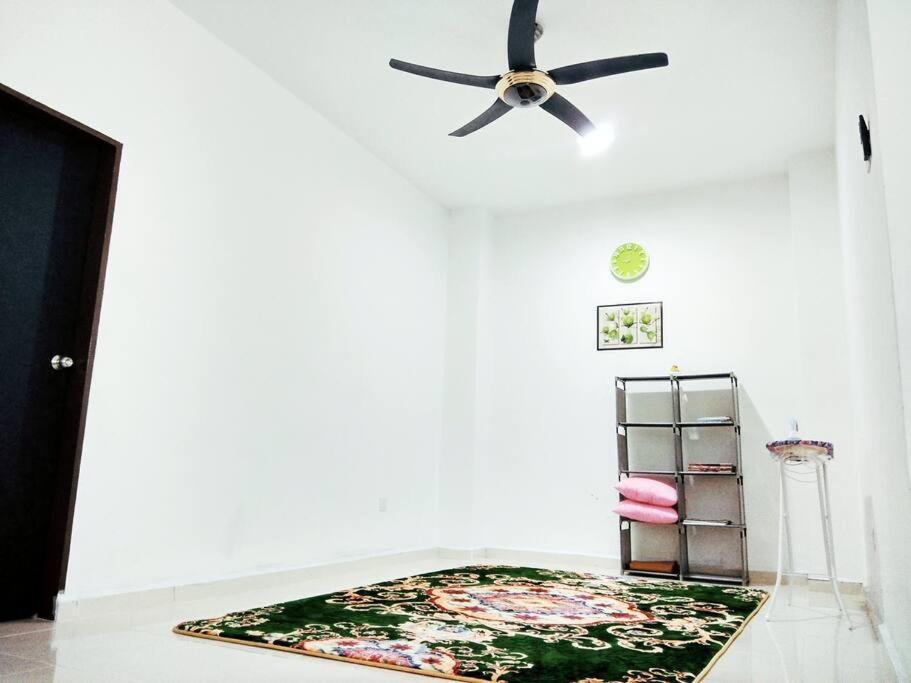 Aufa Near Hsb 4 Airconds Wifi Holiday home *